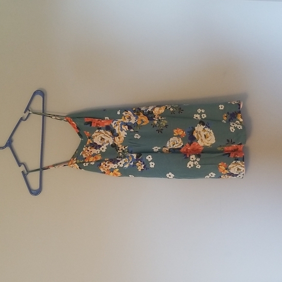 Floral Dress - Picture 1 of 8